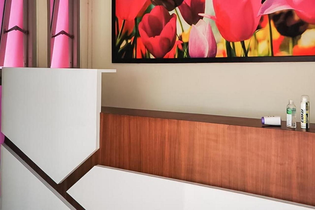 Reddoorz Plus @ Taman Madiun Exterior photo
